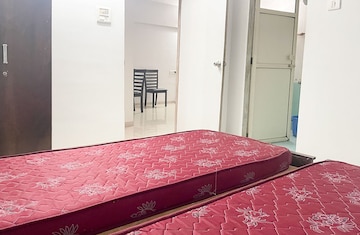 Room in  Pg at Kasarvadavali – for Rent