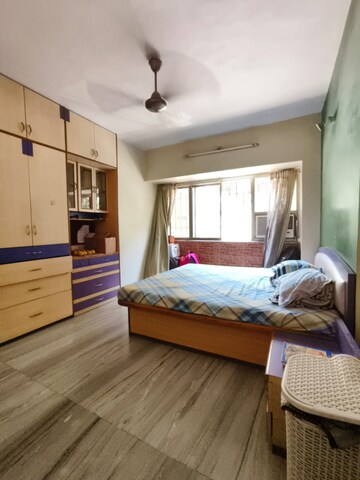 Bedroom in 3 BHK Apartment at Heranadani Meadows Gemini, Ghodbunder Road – for Rent