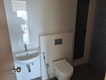 Bathroom in 3 BHK Apartment at Rajesh Raj Infinia, Malad West – for Rent