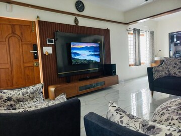 Living Room in 4 BHK Independent House at Hsr Layout – for Rent
