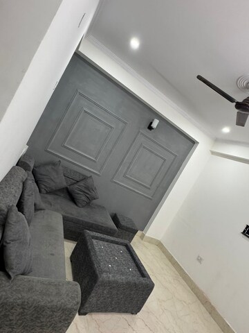 1 BHK Builder Floor For Rent in Ignou Road