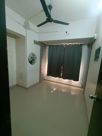 Bedroom in 1.5 BHK Apartment at Runwal Garden City, Balkum Pada – for Rent