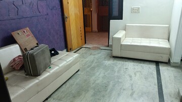 Living Room in 2 BHK Builder Floor at Vaishali Sector 6 – for Rent