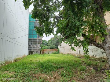  Plot For Sale in Sector 46