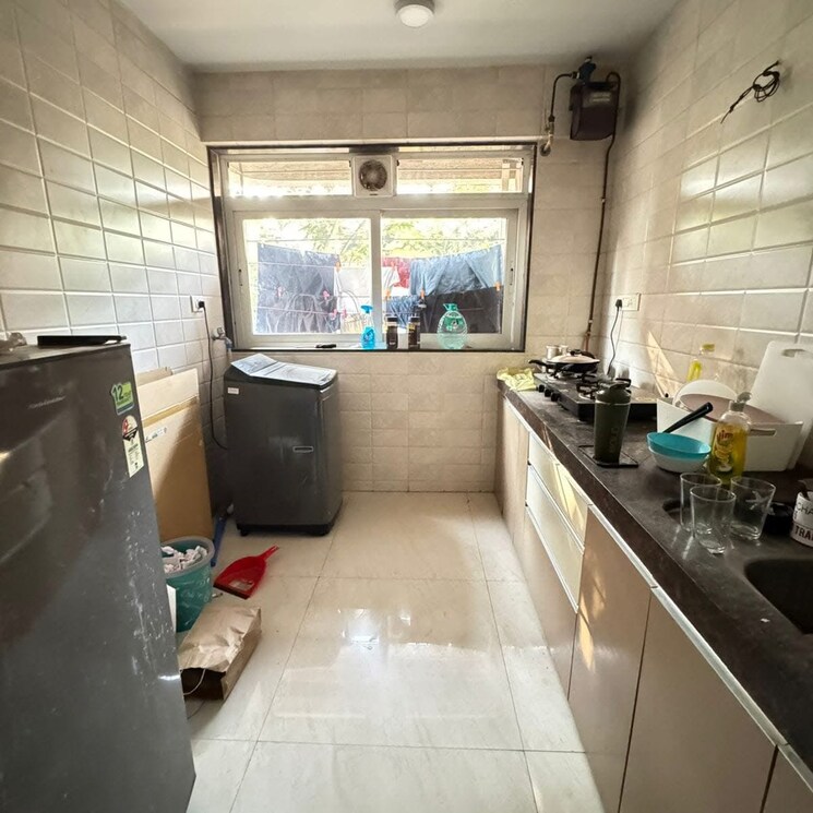 Kitchen, shah-building 1 Bedroom 450 Sq.Ft. Apartment In Lohar Chawl Mumbai 7949053