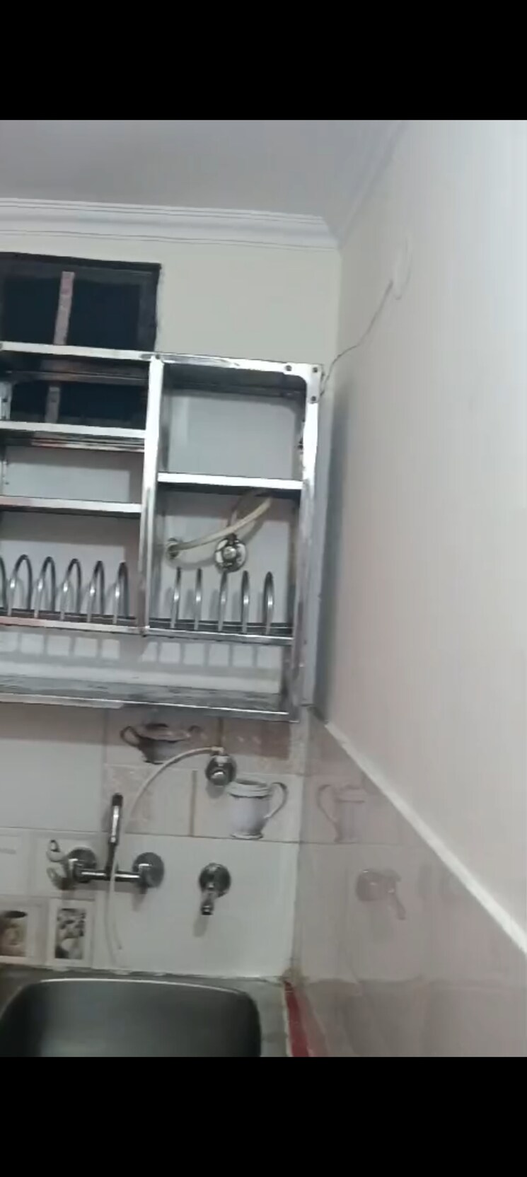 undefined, guru angad nagar 2 Bedroom 450 Sq.Ft. Builder Floor In Guru Angad Nagar Delhi 7949252