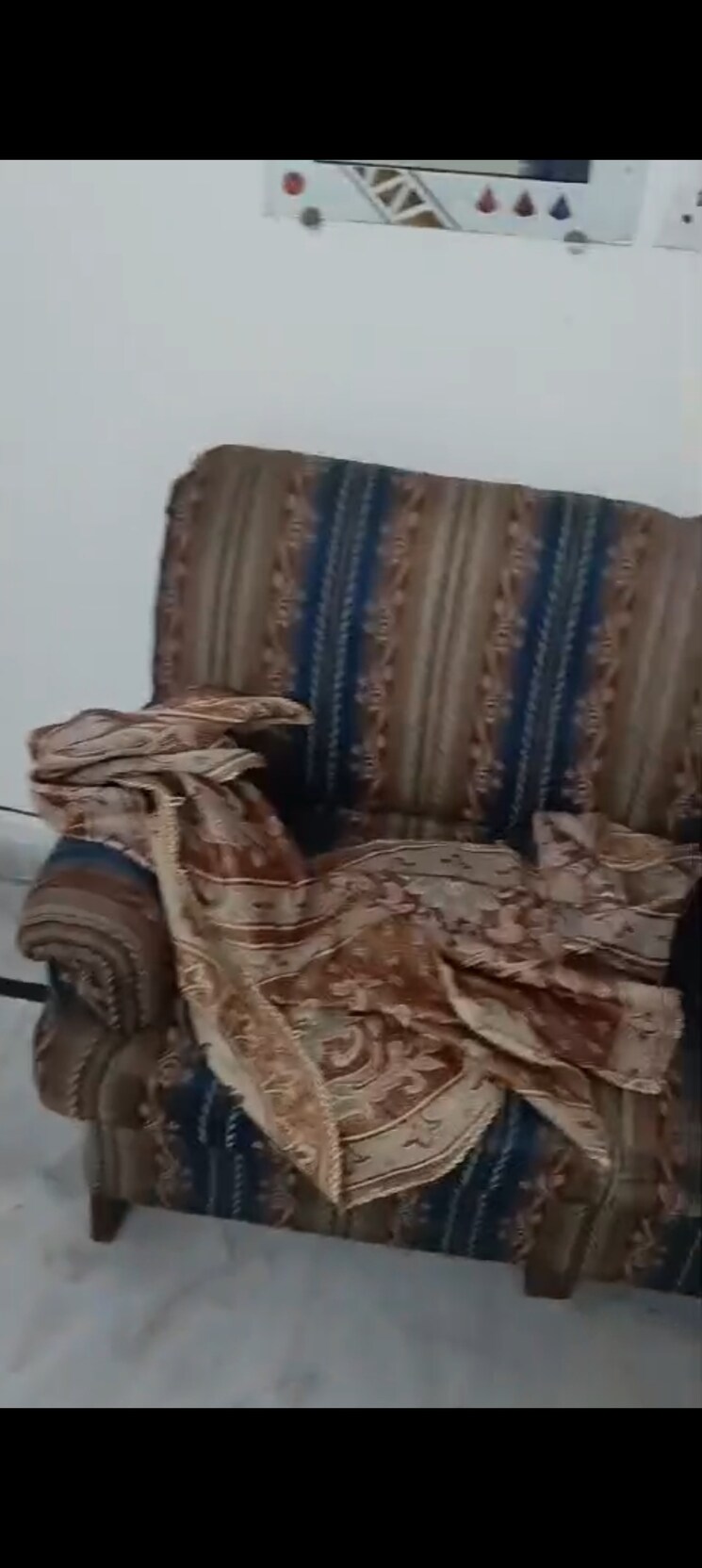 Bedroom, guru angad nagar 2 Bedroom 450 Sq.Ft. Builder Floor In Guru Angad Nagar Delhi 7949252