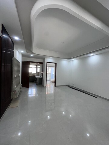 Room in 3 BHK Apartment at Panchkula Urban Estate – for Sale