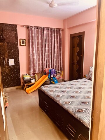 Bedroom in 2.5 BHK Apartment at Today Ridge Residency, Sector 135 – for Rent