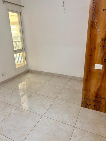 Room in 3 BHK Apartment at Panchkula Urban Estate – for Sale