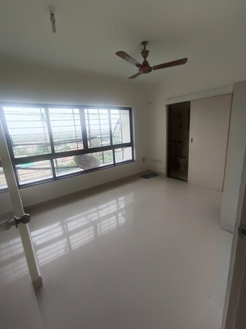 Room in 1 BHK Apartment at Godrej Garden Enclave, Vikhroli East – for Rent