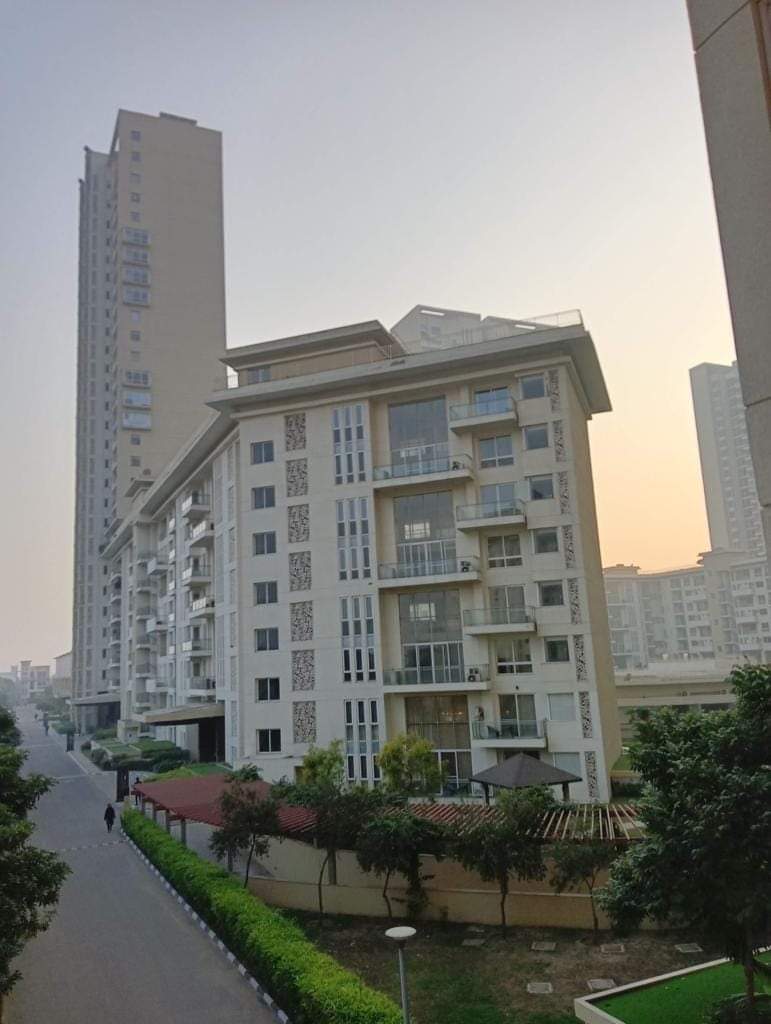 3 BHK + Study Room Apartment For Sale in Experion Windchants