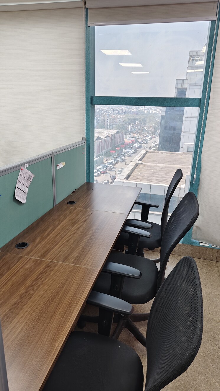 Team Area, subhash nagar Commercial Office Space 1300 Sq.Ft. In Subhash Nagar Delhi 7949454