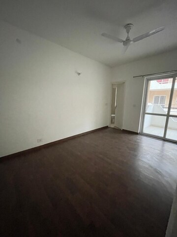 Room in 3 BHK Apartment at BPTP Park 81, Sector 81 – for Rent