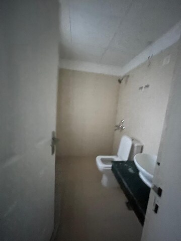 Furnished Amenities in 3 BHK Apartment at BPTP Park 81, Sector 81 – for Rent