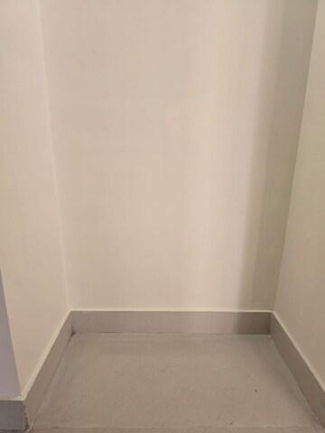  3 BHK Apartment at Indiabulls One Indiabulls, Pokhran Road No 2 – for Sale