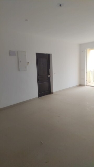 Room in 3 BHK Apartment at Emaar Gurgaon Greens, Sector 102 – for Sale