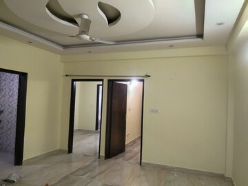 Room in 3 BHK Builder Floor at Chattarpur – for Rent