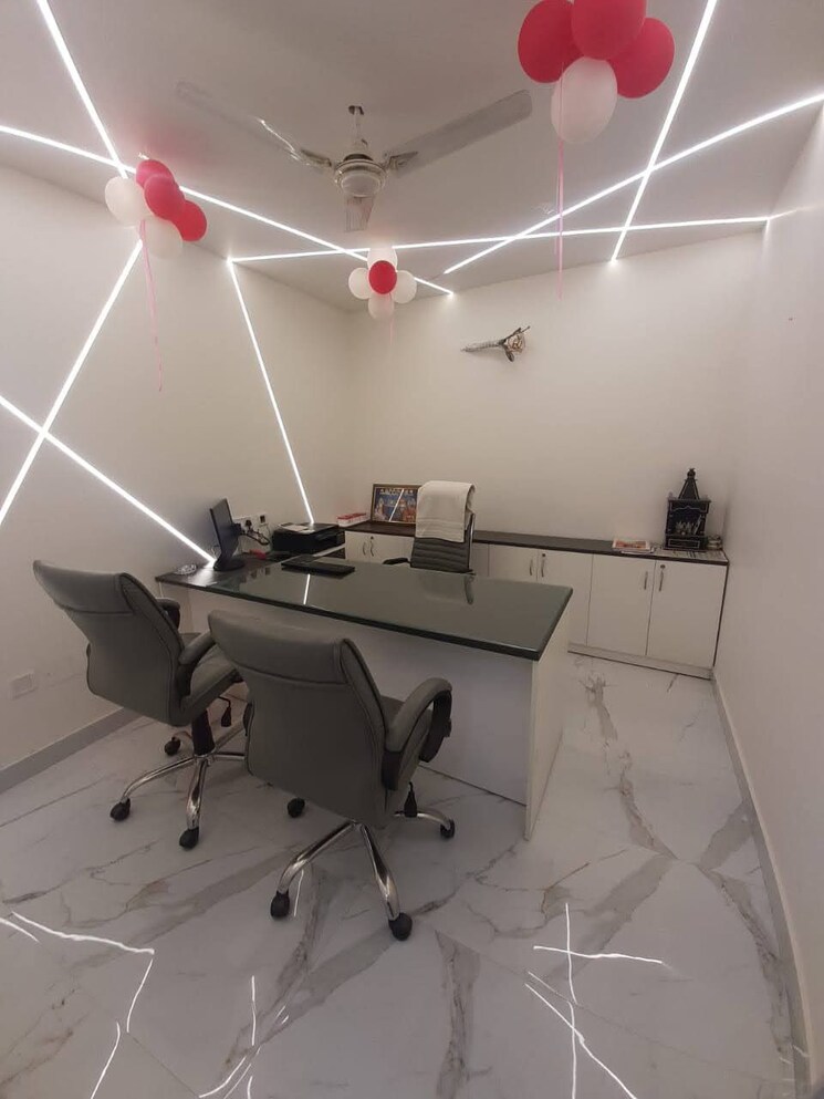 Team Area, rajouri garden Commercial Office Space 1800 Sq.Ft. In Rajouri Garden Delhi 7949616