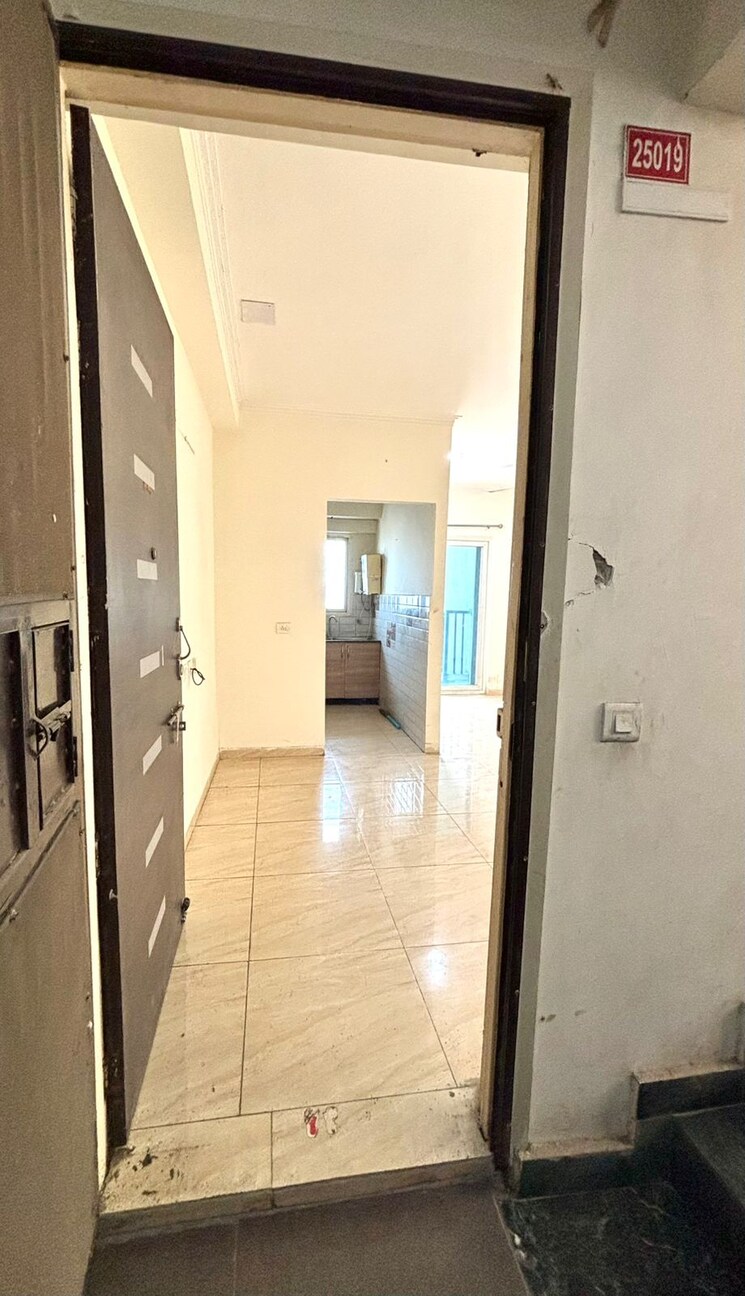 undefined, gaur-city-2-14th-avenue 2 Bedroom 985 Sq.Ft. Apartment In Sector 16c Greater Noida Greater Noida 7949613