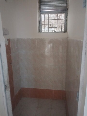 Room in 3 BHK Apartment at Panchsheel Hynish, Sector 1 Greater Noida – for Sale