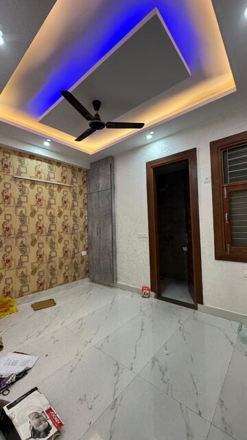 Bedroom in 3 BHK Builder Floor at Niti Khand – for Rent