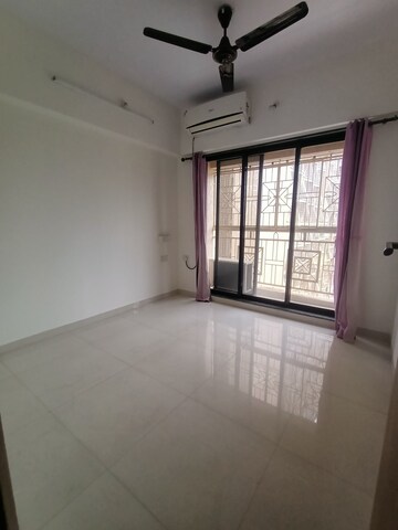 Room in 2 BHK Apartment at Rosa Oasis, Ghodbunder Road – for Rent