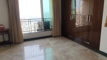 Room in 6 BHK Apartment at Hiranandani Gardens Octavius, Powai – for Sale