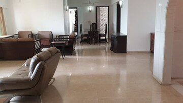 Living Room in 6 BHK Apartment at Hiranandani Gardens Octavius, Powai – for Sale