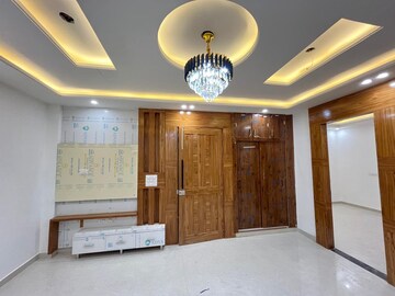 Bedroom in 3 BHK Builder Floor at Vasant Kunj – for Rent