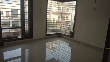 Master Bedroom in 2 BHK Builder Floor at Sector 45 – for Rent