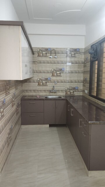 Kitchen in 2 BHK Builder Floor at Sector 45 – for Rent