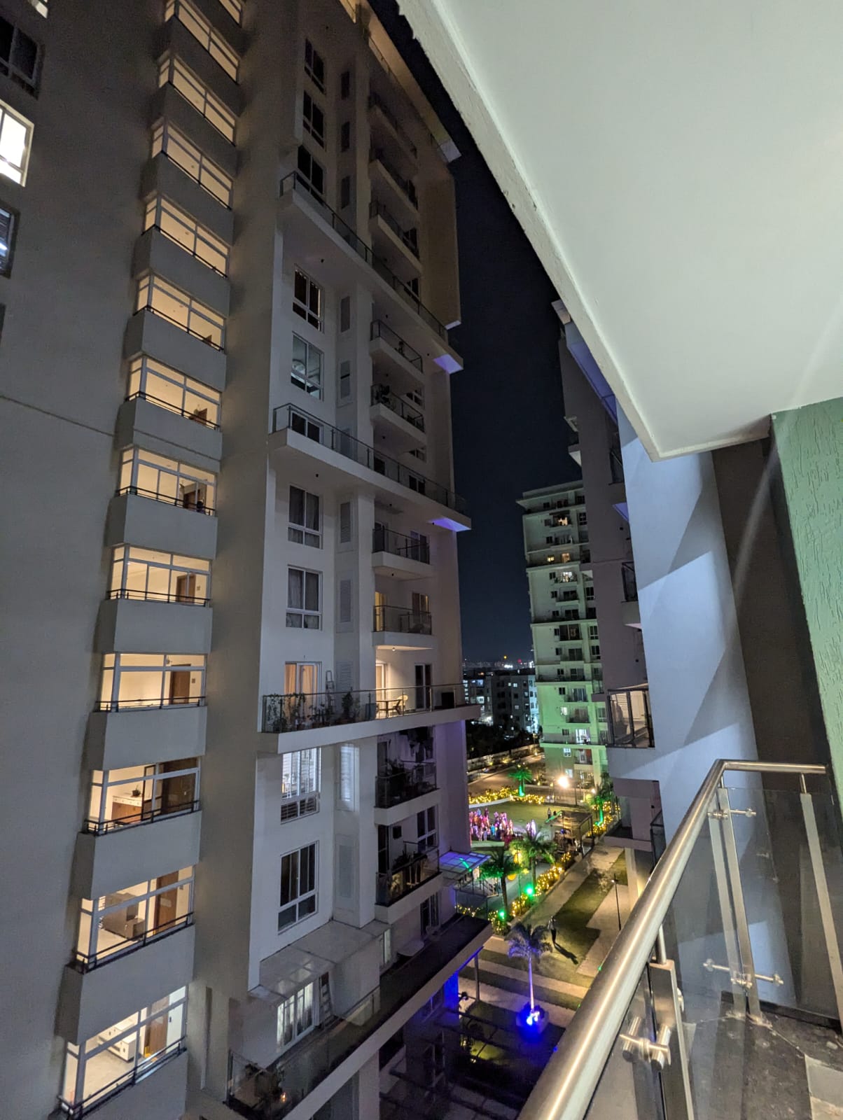 3.5 BHK + Servant Room 2019 Sq.Ft. Apartment in Prestige Tranquil