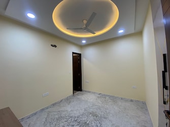 3 BHK Builder Floor For Rent in Mansarover Garden Delhi  7950333