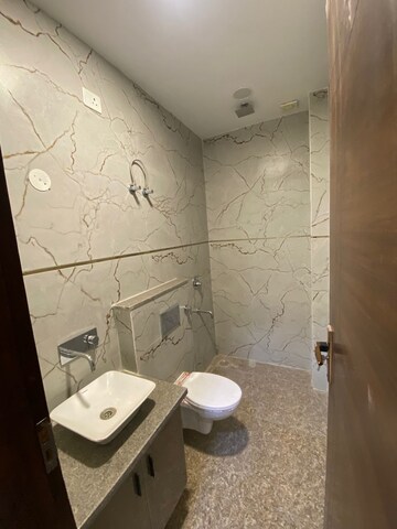 Bathroom in 3 BHK Builder Floor at Mansarover Garden – for Rent