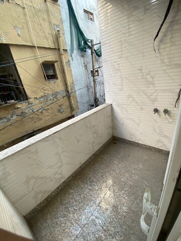 Balcony in 3 BHK Builder Floor at Mansarover Garden – for Rent
