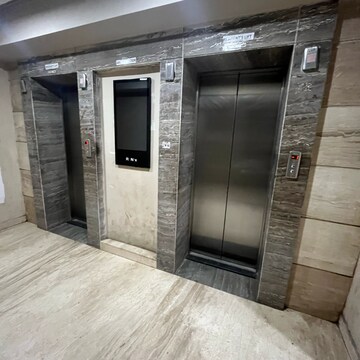 Building Lobby in 2.5 BHK Apartment at Ajnara Grand Heritage, Sector 74 – for Rent
