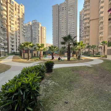 2.5 BHK Apartment – Exterior View View at Ajnara Grand Heritage, Sector 74 - for Rent