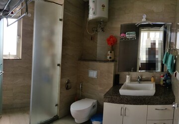 Bathroom in 3 BHK Apartment at M3M Merlin, Sector 67 – for Rent