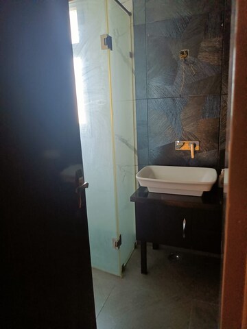 Bathroom in 1.5 BHK Builder Floor at Preet Vihar – for Rent