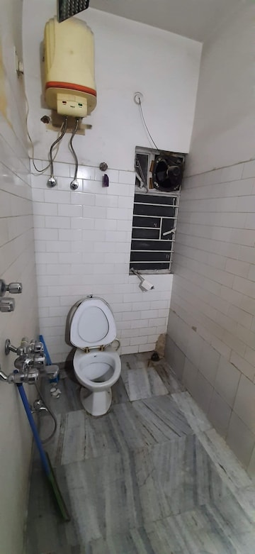 Attached Bathroom in 3 BHK Apartment at Bistupur – for Rent