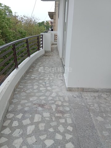2 BHK Apartment For Sale in Sector 43