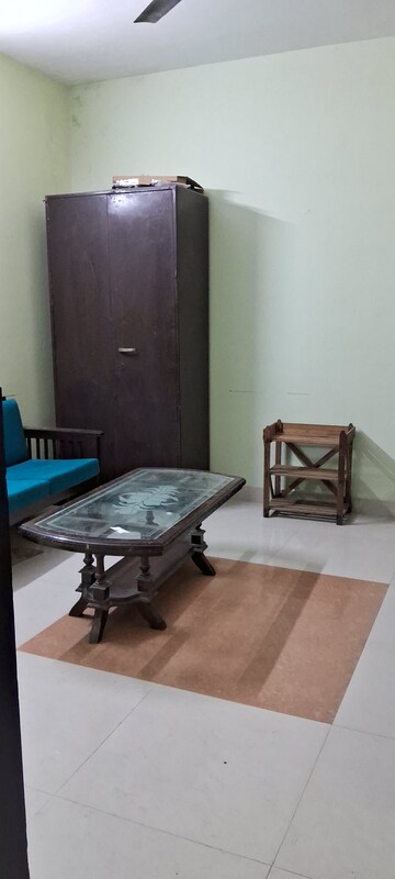 Furnished Amenities in 2 BHK Apartment at Sarita Vihar – for Rent