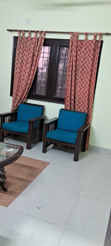 Living Room in 2 BHK Apartment at Sarita Vihar – for Rent