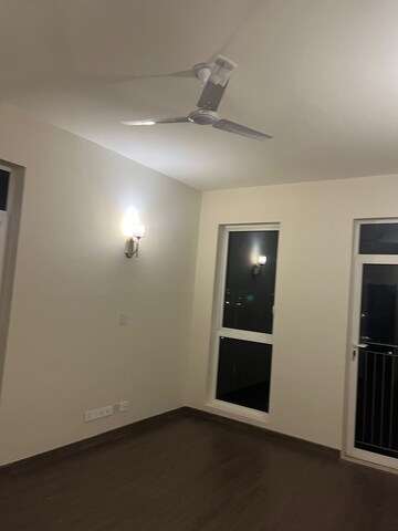Room in 3 BHK Apartment at Ireo The Corridors, Sector 67a – for Sale