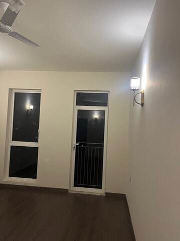 Room in 3 BHK Apartment at Ireo The Corridors, Sector 67a – for Sale