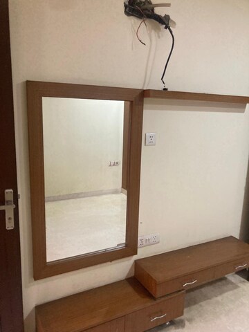 Furnished Amenities in 3 BHK Apartment at Anand Vihar – for Rent