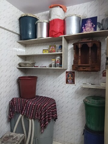 Furnished Amenities in 1 BHK Apartment at Dombivli West – for Rent