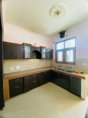 2 BHK Apartment For Rent in Sector 125