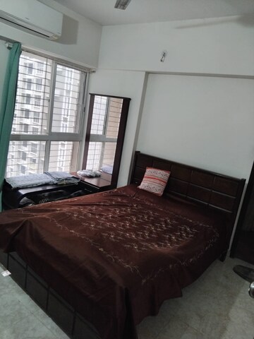 Bedroom in 2 BHK Apartment at Lodha Amara, Kolshet Road – for Rent